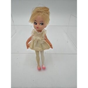 Vintage‎ Hasbro Dolly Darlings Sweetheart #8531 Doll 1967 VERY CUTE